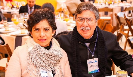  Ruth Ruiz y Dagoberto Rodríguez .