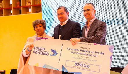  Premiación de Asociaciones Civiles.