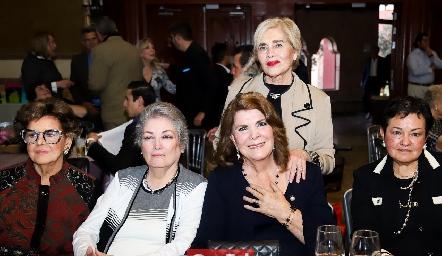  Susana Flores, Normfa Navarro, Luz María de Díez Gutiérrez, Rosa María Díez Gutiérrez y Rosa Villa.