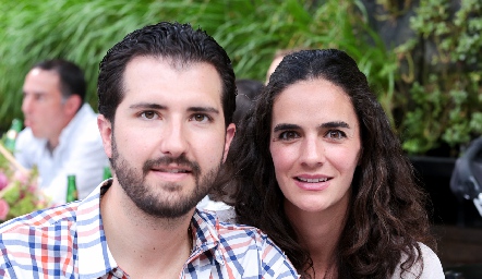  Jaime Hernández y Mariana Vivanco.