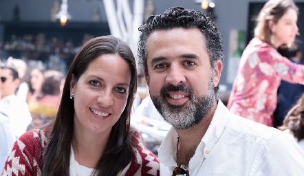  Lorena Lara y Mauricio Carrera.