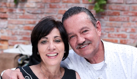  Gabriela Alcalde y Jorge Cué.