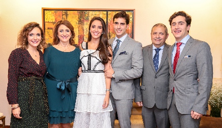  Los novios con la familia de Rafa, Elena Herrera, Isabel Sánchez, Mariana Labarthe, Rafa, Rafael y Carlos Herrera.