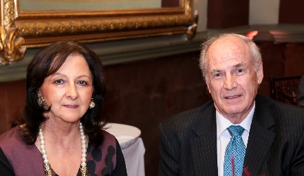  Yolanda Estrada y José Claudio Pérez.