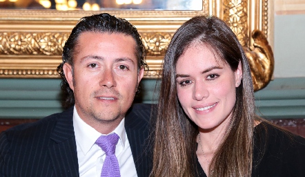  Ernesto Esquivel y Alejandra Salazar.