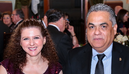  Cora Sánchez de Calderón y Sergio Calderón.