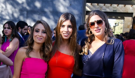  Sofía César, Daniela Güemes y Lourdes Robles.