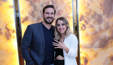  Rodrigo Valle y Ana Gaby Ibarra se comprometieron.