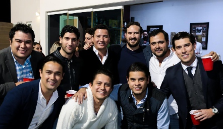  Deseándole lo mejor  Ro.