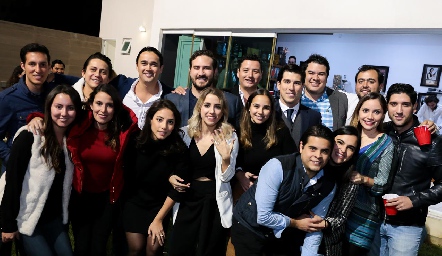  Con los futuros esposos.