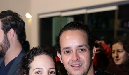  Fernanda Torres y Alejandro Sanvela.