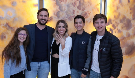  Marina Solana, Ro Valle, Ana Gaby Ibarra, Luis Bárcena y Juan Pablo Solana.