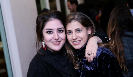  Daniela Delgado y Conchita Stahl.