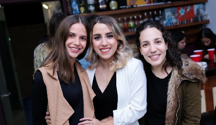  Marifer Ramírez, Ana Gaby Ibarra y Fernanda Torres.