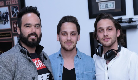 Frankie Gutiérrez, José Eduardo y Gustavo Obregón.