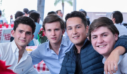  Alonso Reyes, Nacho MA, Claudio Bárcena y Diego Bárcena.