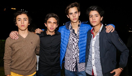  Mariano Niño, Santiago Compean, Bernardo Pérez y Marcelo Mier.