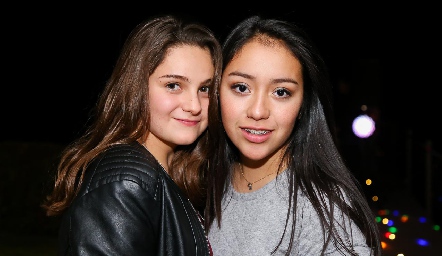  Dani y Ana Isa.