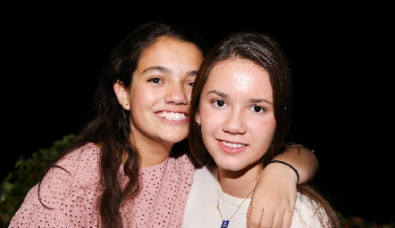  Sofía y Ale.