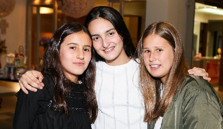  Caro, Lorenza e Isa.