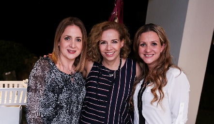 Denisse Bertram, Gaby Cubillas y Aurora Irigoyen.