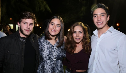  Ramón Suárez, Verónica Valera, Daniela Herrera y Mau Chevaile.