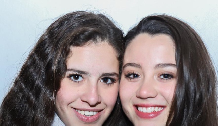  Vane Correa y María Inés González.