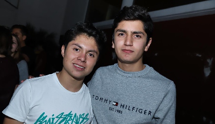  Christian y Manuel.