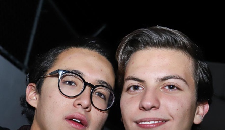  Emanuel López y Humberto Morones.
