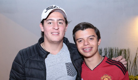  Roberto Arroyo y Jorge Castillo.