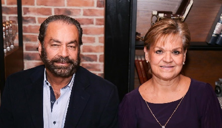  Oscar Torres Corzo y Mónica Labastida.