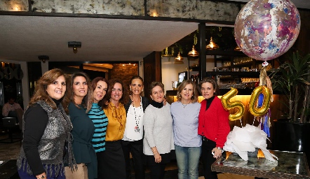  Sabrina Gaviño, Lulú Álvarez, Lourdes Alcalde, Brenda Álvarez, Beatriz Rangel, Laura Faz, Marlú Mendizábal y Laura Monsech.