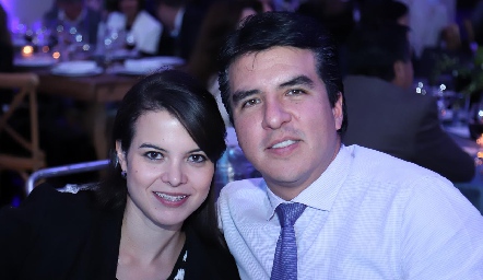  María Hermosillo y Luis Jiménez.