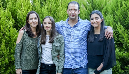  Familia Oliva Pérez.