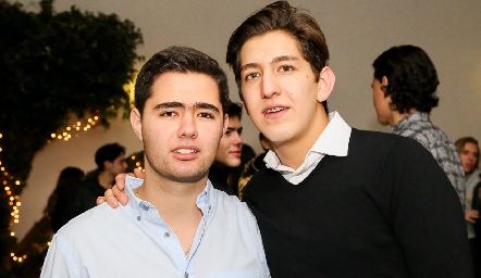  Diego de la Vega y Daniel Villarreal.