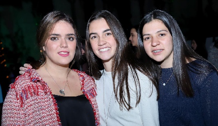  Carlota de la Garza, Mariana Cueto y Adri Hernández.