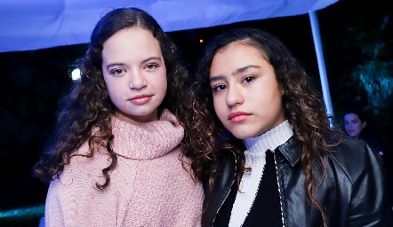 Ale Martins y Samira Micalco.
