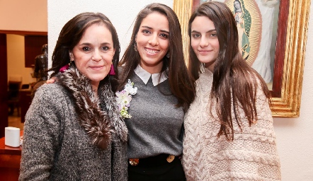  Gladys Rangel, Mariana Labarthe y Ana Ceci Labarthe.