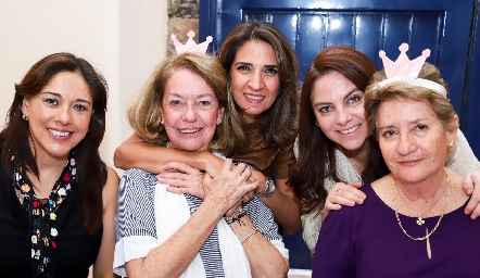  Marcela Batres, Patsy Harris, Lulú Velázquez, Alba Altamirano y Laura Faz.