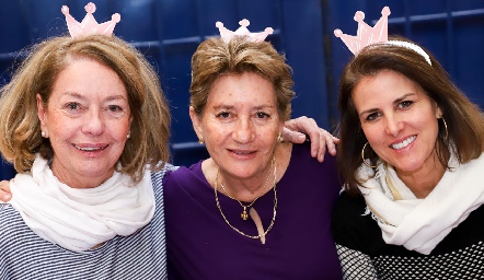  Patsy Harris, Laura Faz y Mónica Ayala.