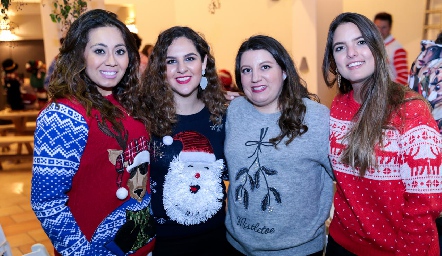  Olivia Cosío, Sofía Cárdenas, Cecilia Cervera y Gabriela González.