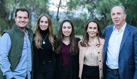  José Jaime Herrera, María Fernanda Pérez, María Andrea Pérez, Patricia Alcocer y Enrique Pérez.