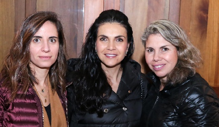  Ifi Güemes, Marisol Dip y Karina Gutiérrez.