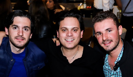  Eduardo Torre, Jorge Naya y Jorge Gómez.