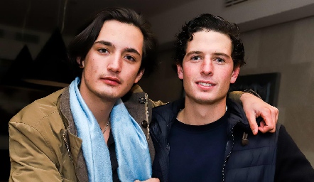  Sebastián Martínez y Diego Jourdain.