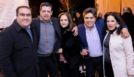  Juan José Leos, Carlos Malo, Mary Chuy Véliz, Paco Leos y Alejandra Meade.