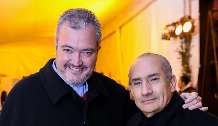  Juan Hernández y Mauricio Zendejas.