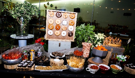  Mesa de dulces.