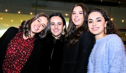  Natalia Navarro, Ceci García, Ale Elías y María Bravo.