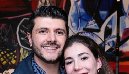  Miguel Galarza y Pamela Herrera están comprometidos.
